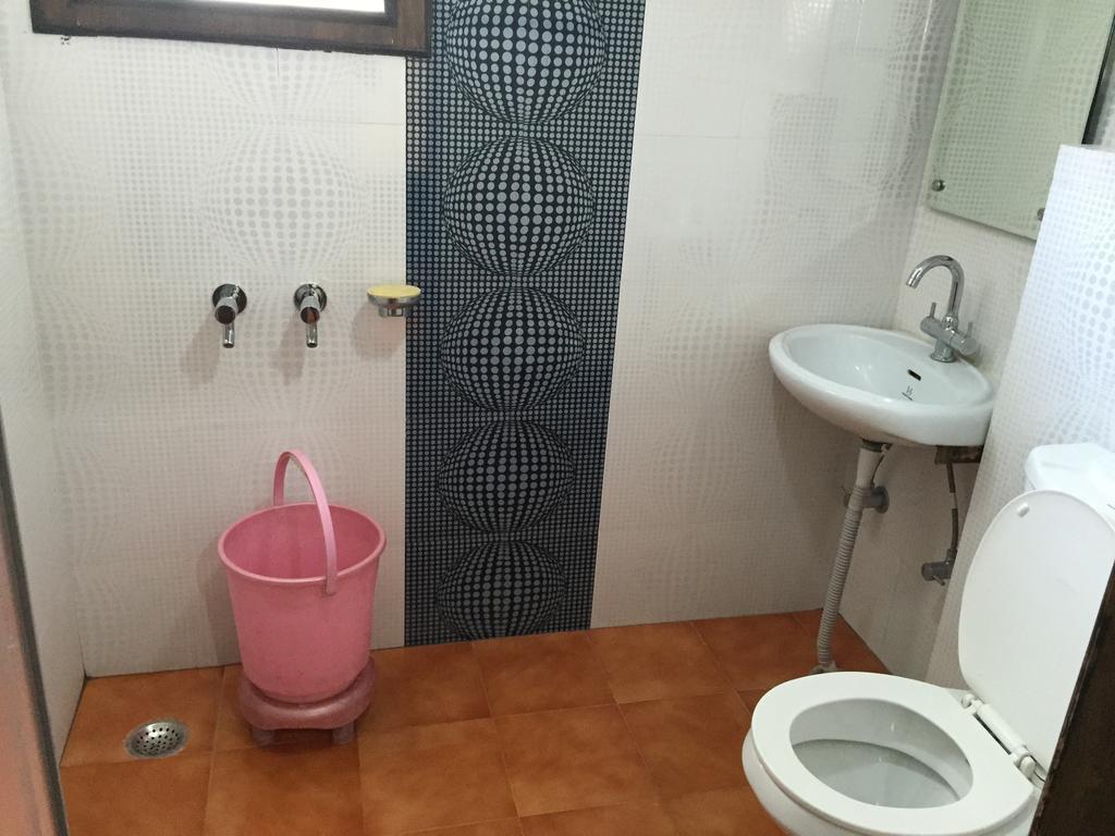 Hotel Swastik Jammu Ruang foto
